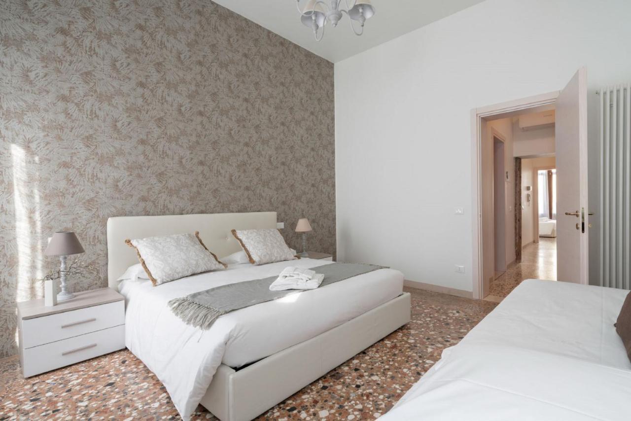 Accademia Charm Apartments By Wonderful Italy Βενετία Εξωτερικό φωτογραφία