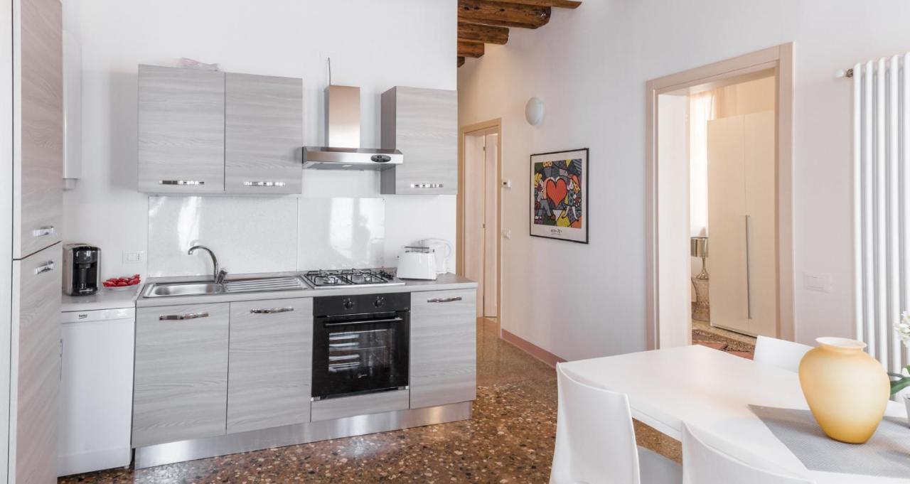 Accademia Charm Apartments By Wonderful Italy Βενετία Εξωτερικό φωτογραφία