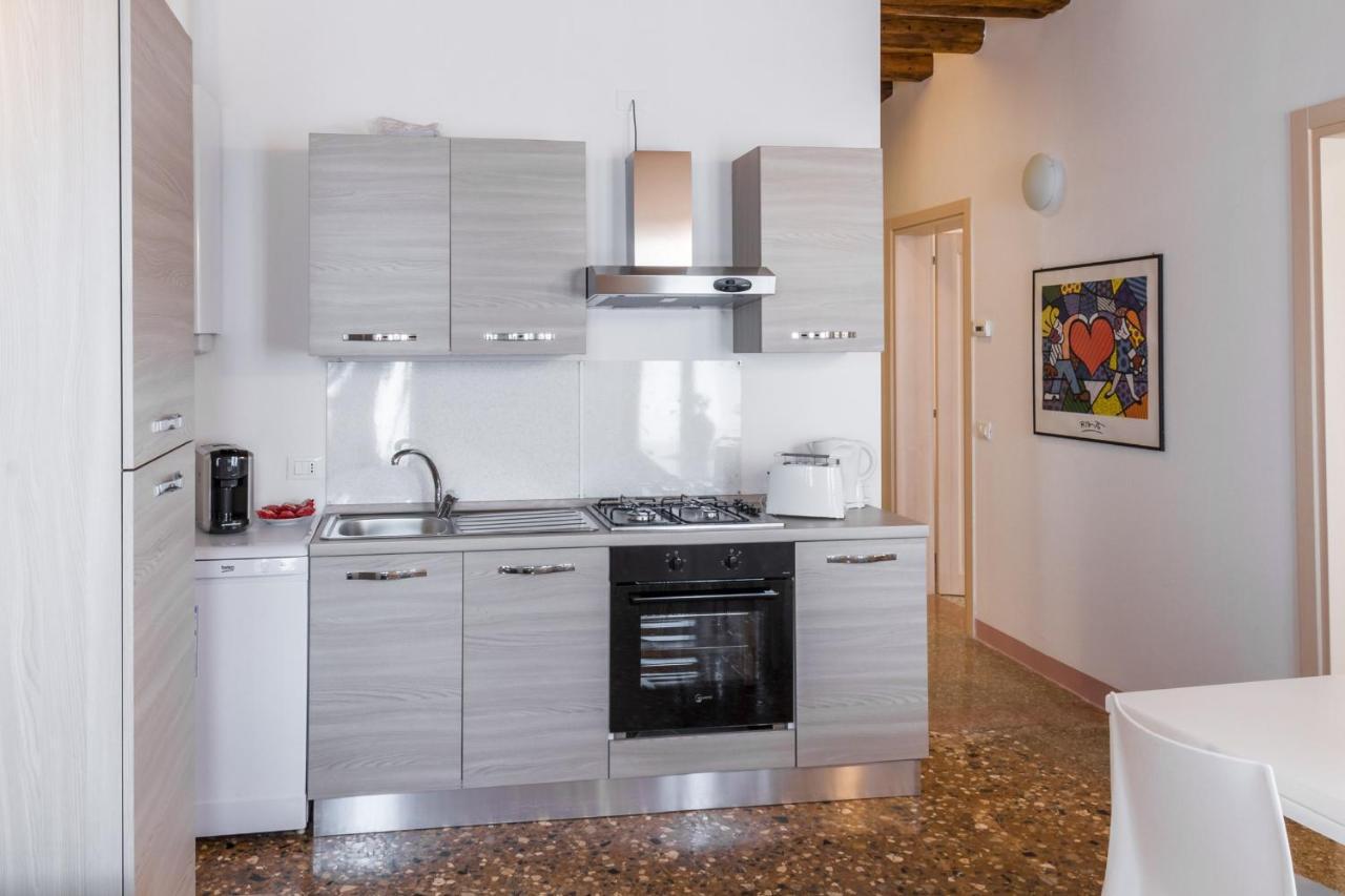 Accademia Charm Apartments By Wonderful Italy Βενετία Εξωτερικό φωτογραφία