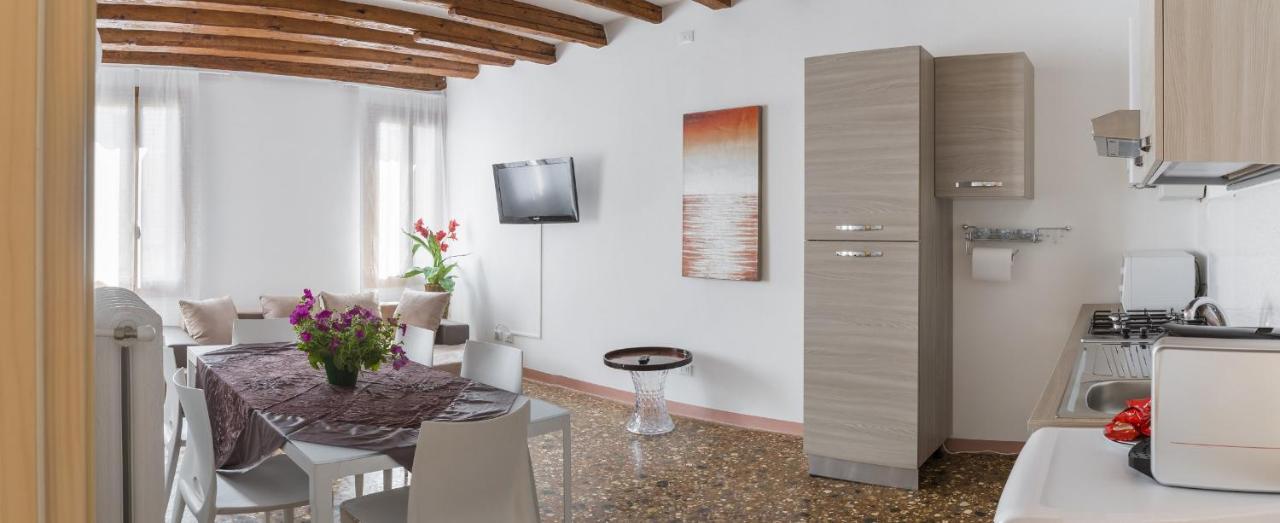Accademia Charm Apartments By Wonderful Italy Βενετία Εξωτερικό φωτογραφία