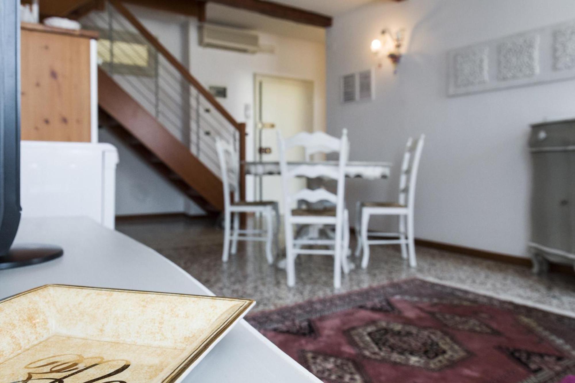 Accademia Charm Apartments By Wonderful Italy Βενετία Εξωτερικό φωτογραφία