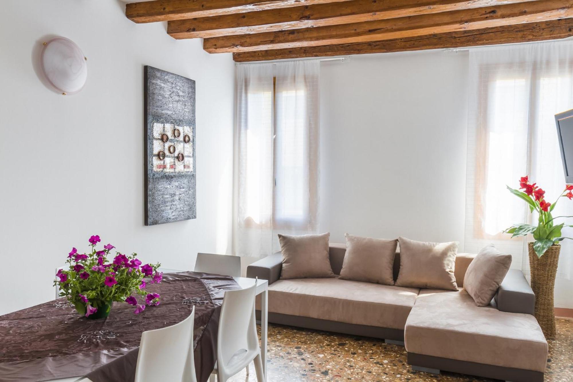 Accademia Charm Apartments By Wonderful Italy Βενετία Εξωτερικό φωτογραφία